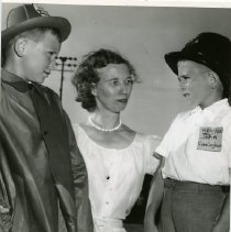 Newton John Cunningham Police Dress Up